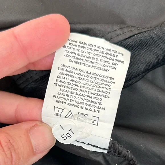 Layer 8 Essential Windjacket - Picture 9 of 12